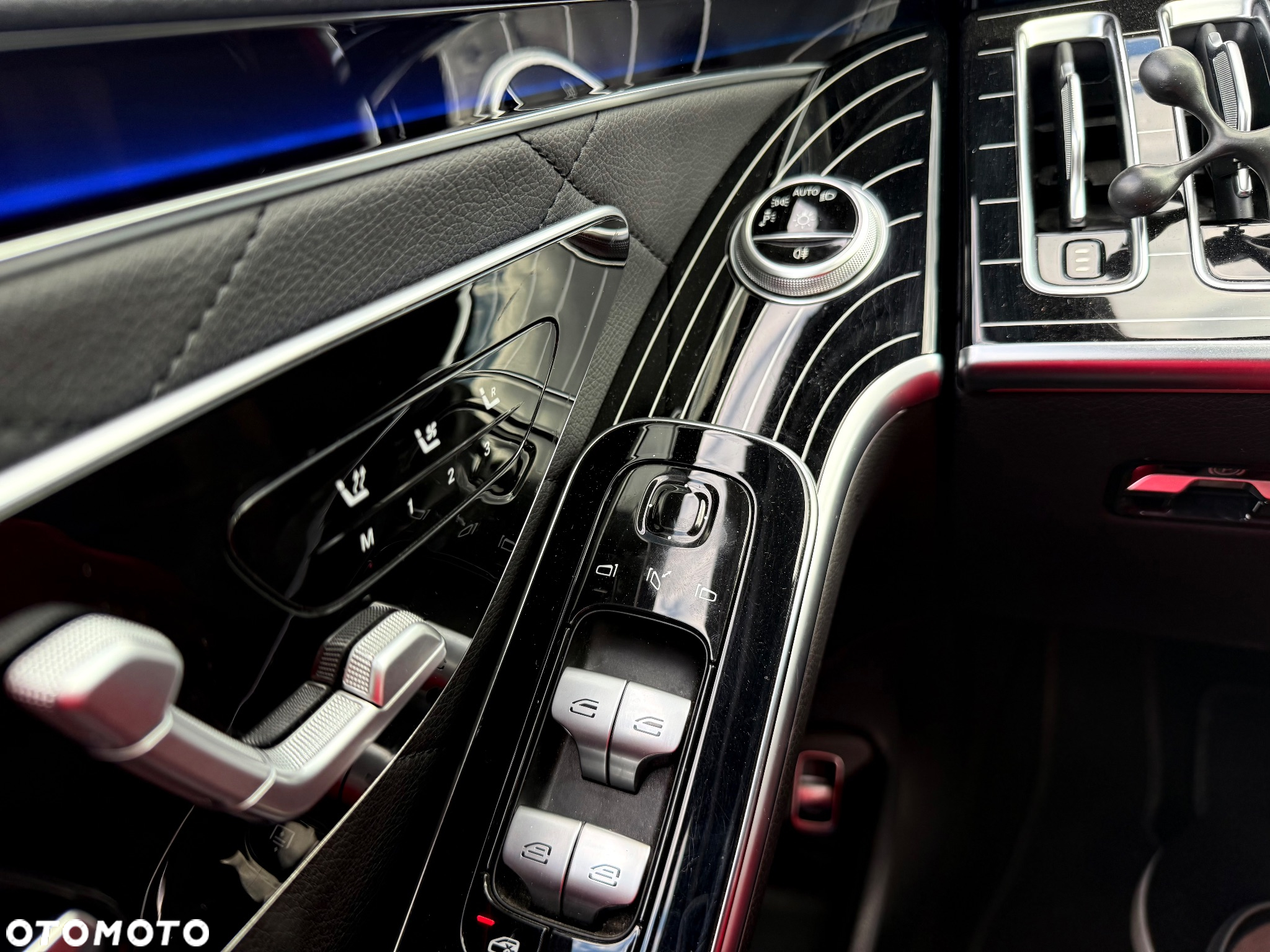 Mercedes-Benz Klasa S 580 4Matic L 9G-TRONIC - 24