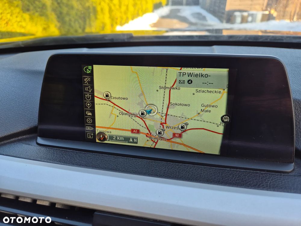 BMW Seria 3 316d Modern Line - 23