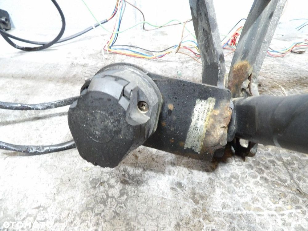 SKODA OCTAVIA I KOMBI HAK DO PRZYCZEPY - 2