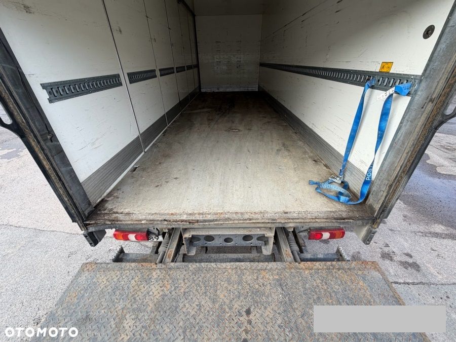 Mercedes-Benz Antos - 12