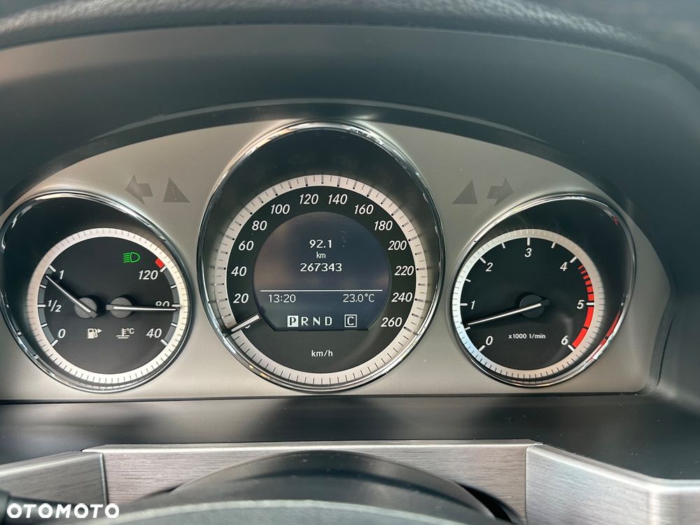 Mercedes-Benz GLK 320 CDI DPF 4Matic 7G-TRONIC - 13