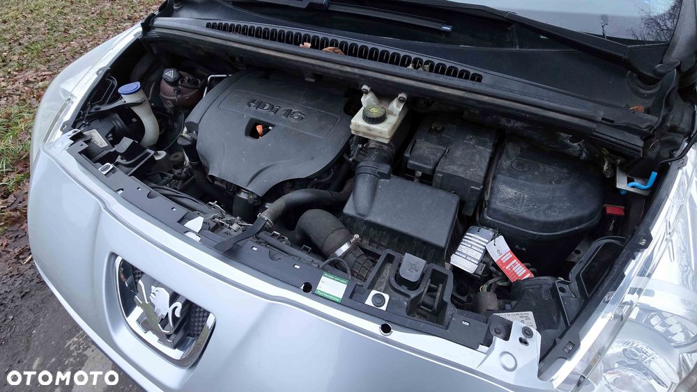 Peugeot 5008 2.0 HDi Active 7os - 12