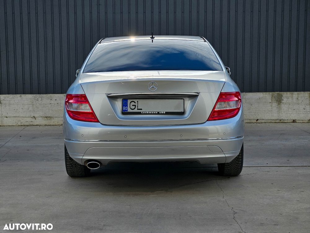 Mercedes-Benz C 220 T CDI DPF Elegance - 8