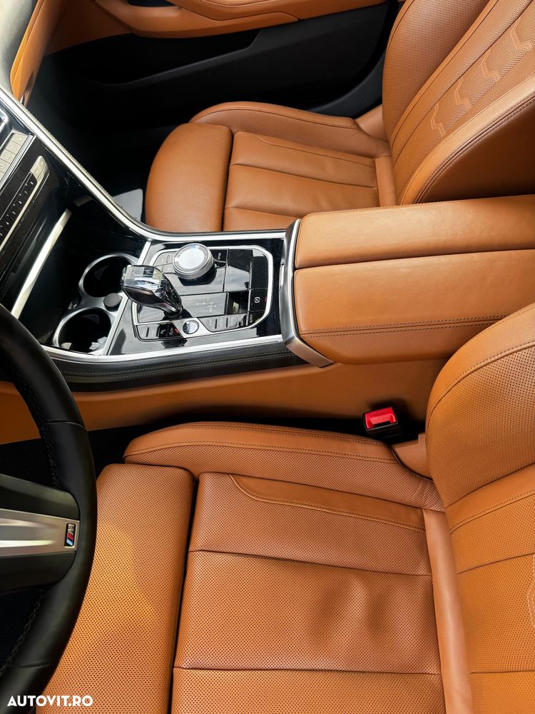 BMW Seria 8 840i xDrive - 5