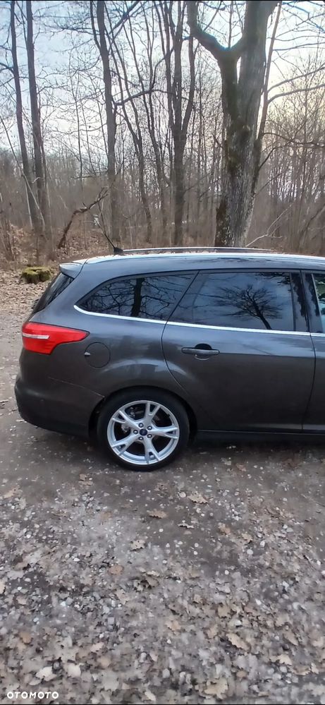 Ford Focus 2.0 TDCi Titanium ASS PowerShift - 5