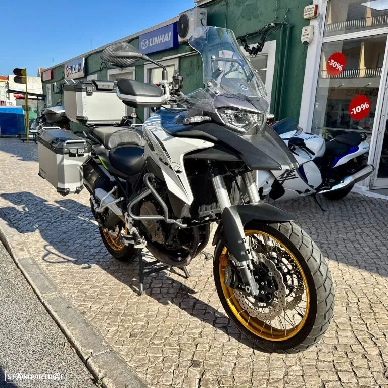 QJ Motor SRT 700X - 8