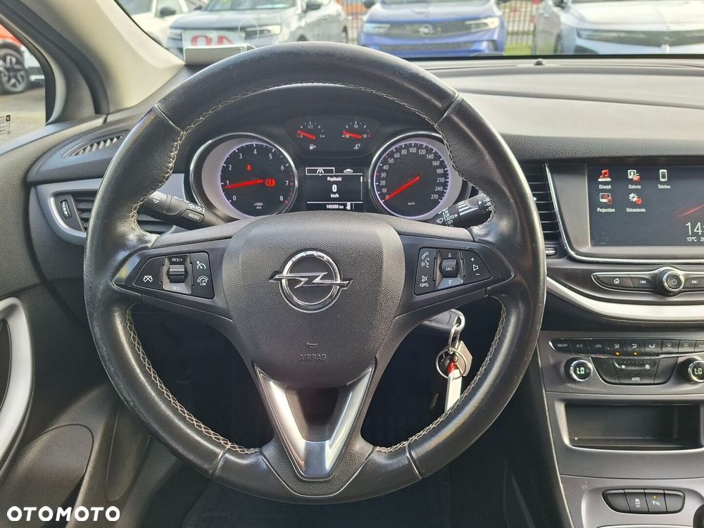 Opel Astra - 13
