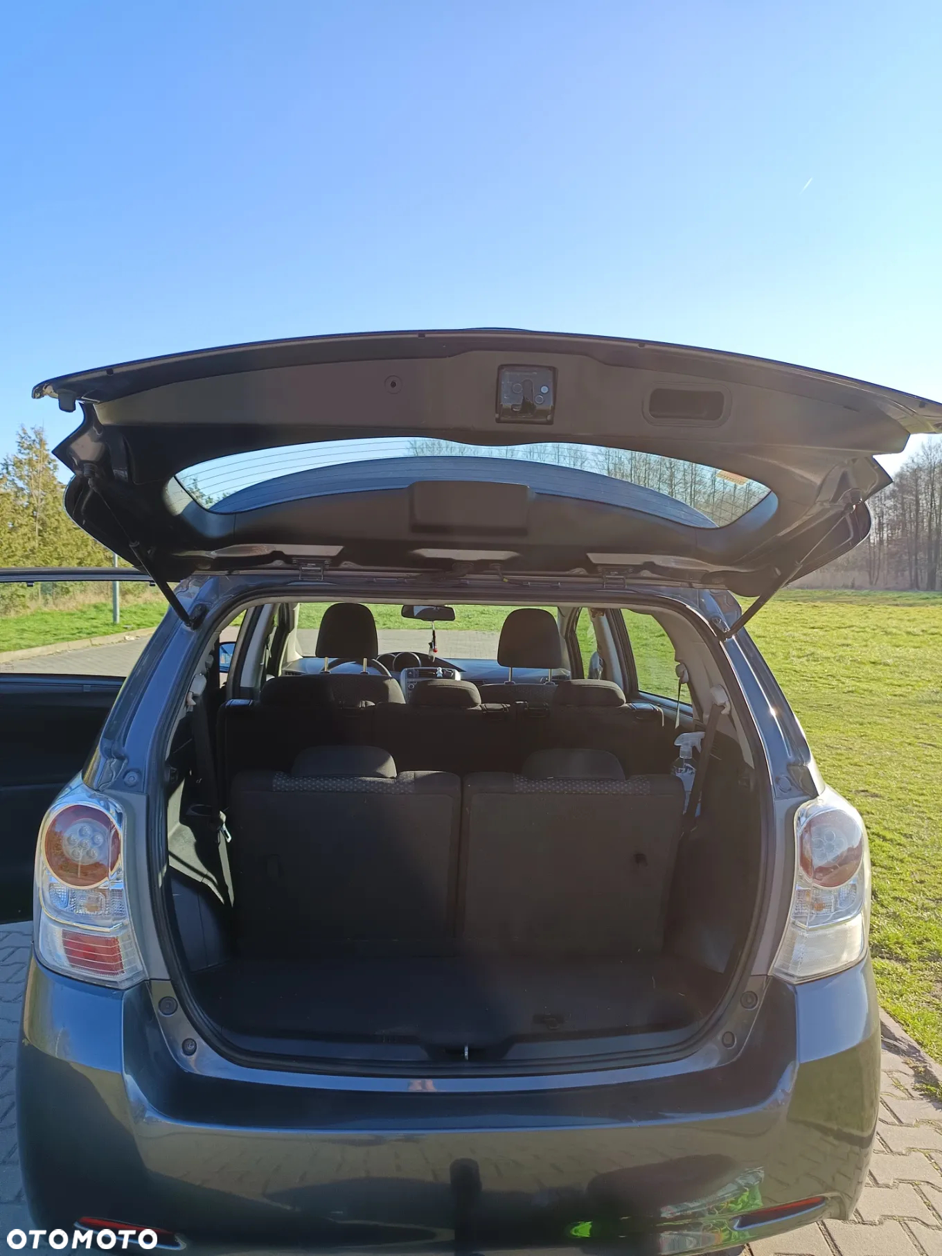 Toyota Verso 2.0 D-4D 2010 7os - 9