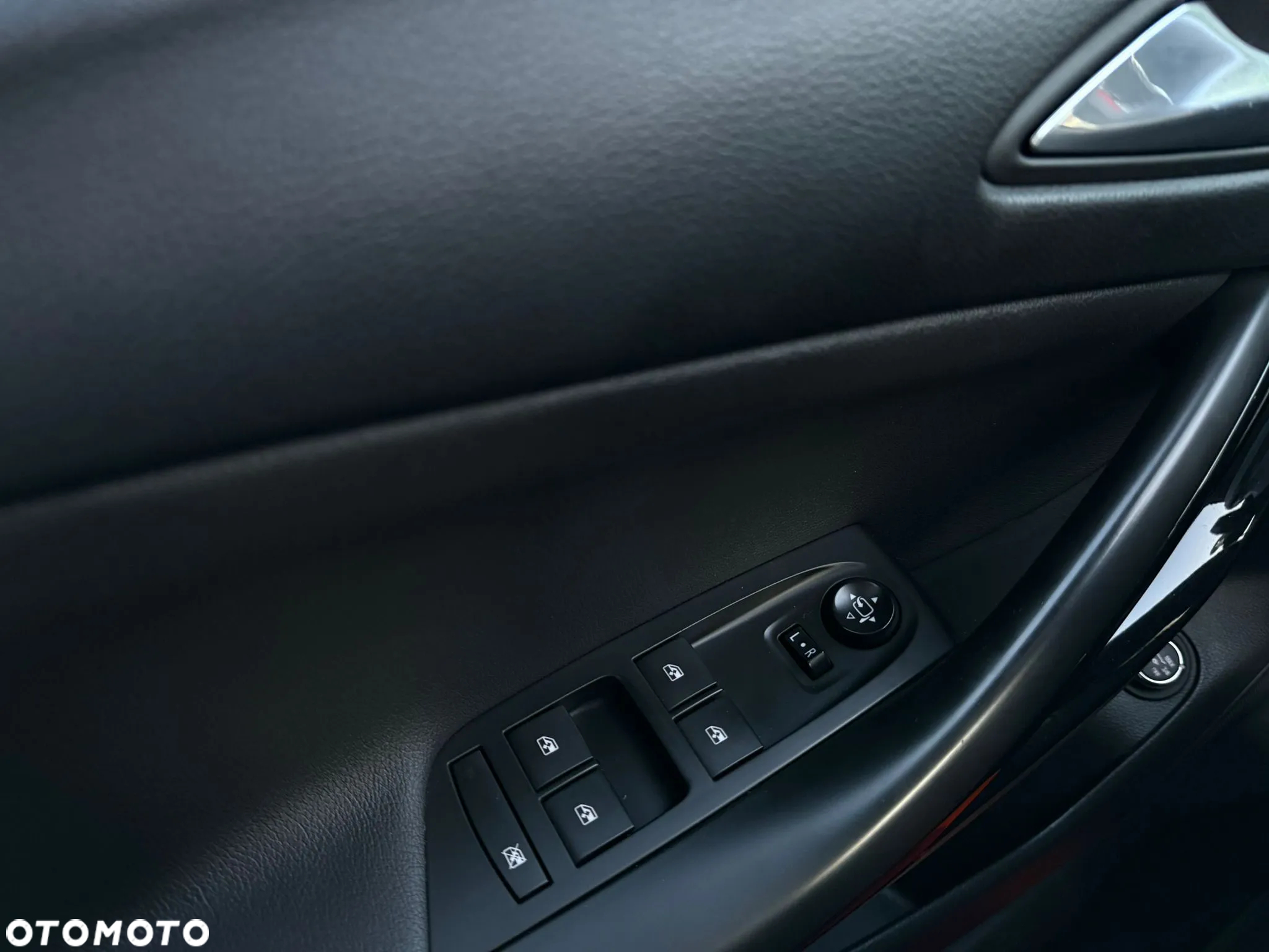 Opel Astra V 1.6 CDTI Elite S&S - 33