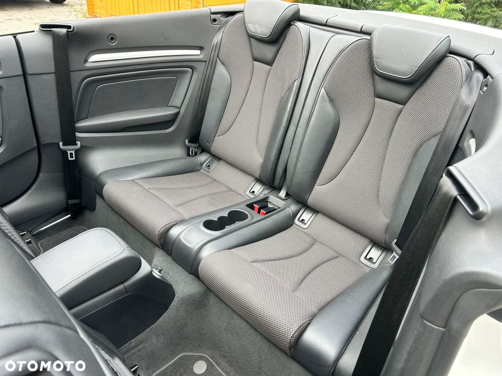 Audi A3 Cabrio 2.0 TDI sport - 22