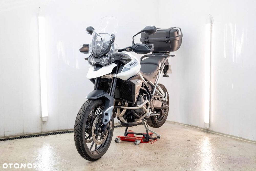 Triumph Tiger - 2