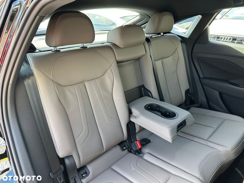 Audi Q3 Sportback - 23