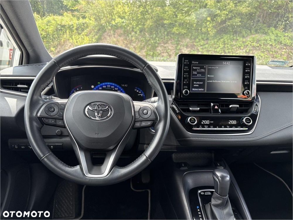 Toyota Corolla 1.8 Hybrid Comfort - 12