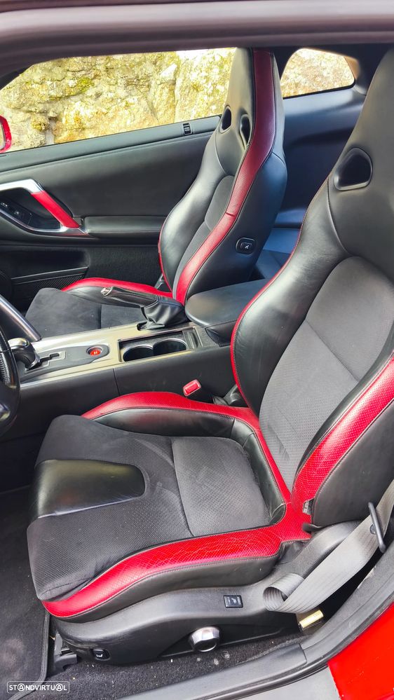 Nissan GT-R 3.8 V6 Black Edition - 7