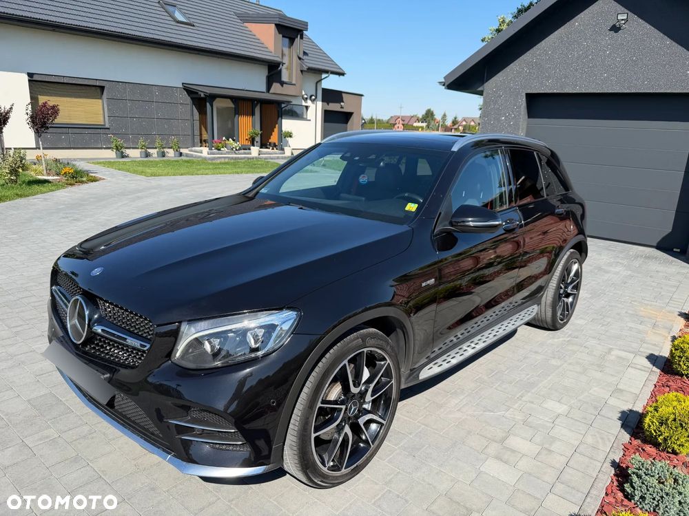 Mercedes-Benz GLC - 2