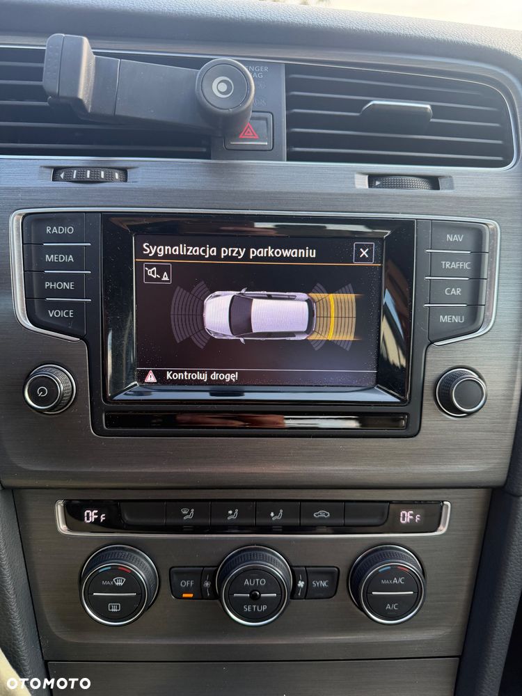 Volkswagen Golf 1.4 TSI ACT BlueMotion Technology Highline - 12