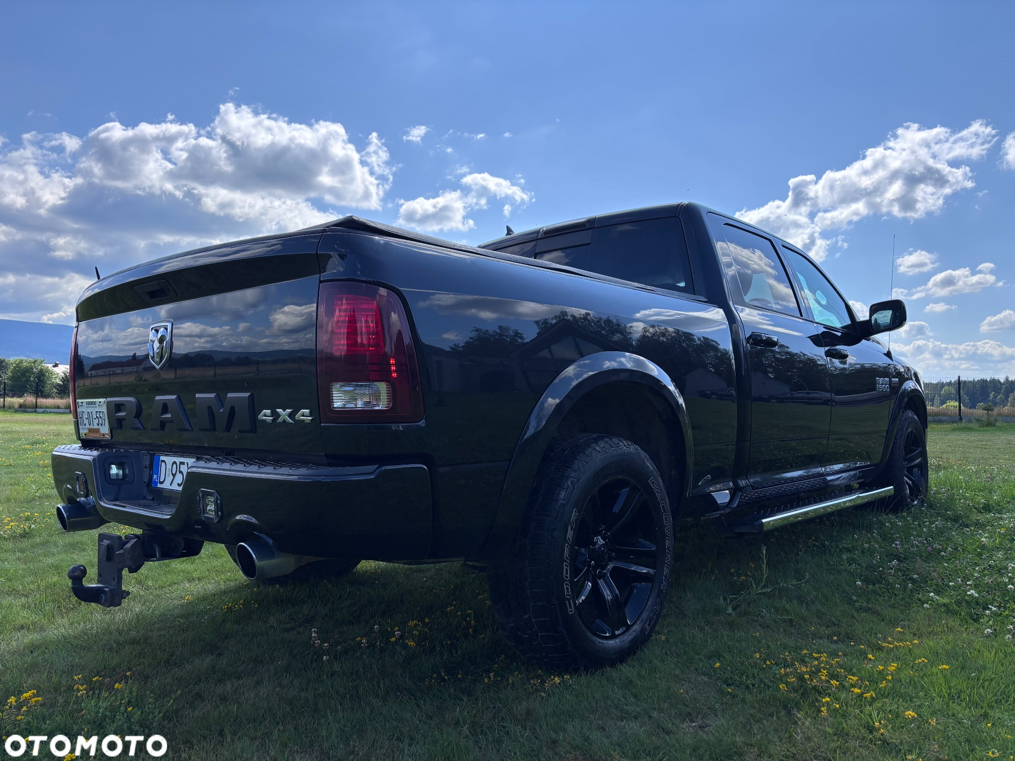 Dodge RAM 1500 5.7 4x4 - 10