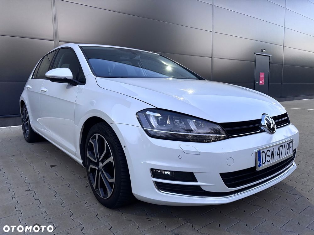 Volkswagen Golf - 14