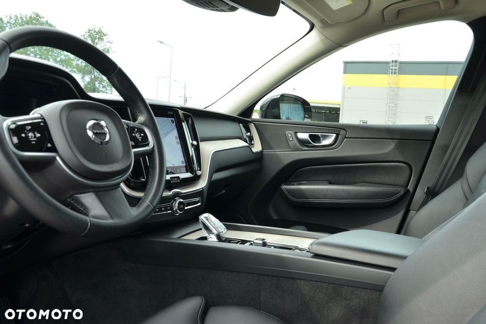 Volvo XC 60 D4 Inscription - 13