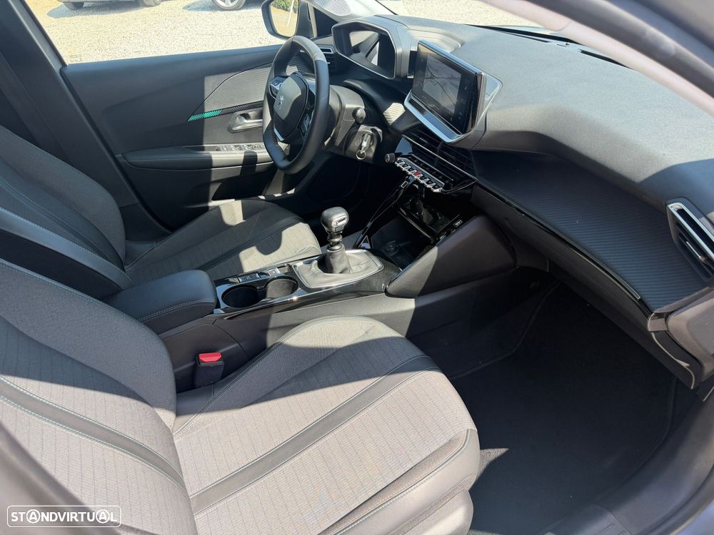 Peugeot 208 1.2 PureTech Allure - 11