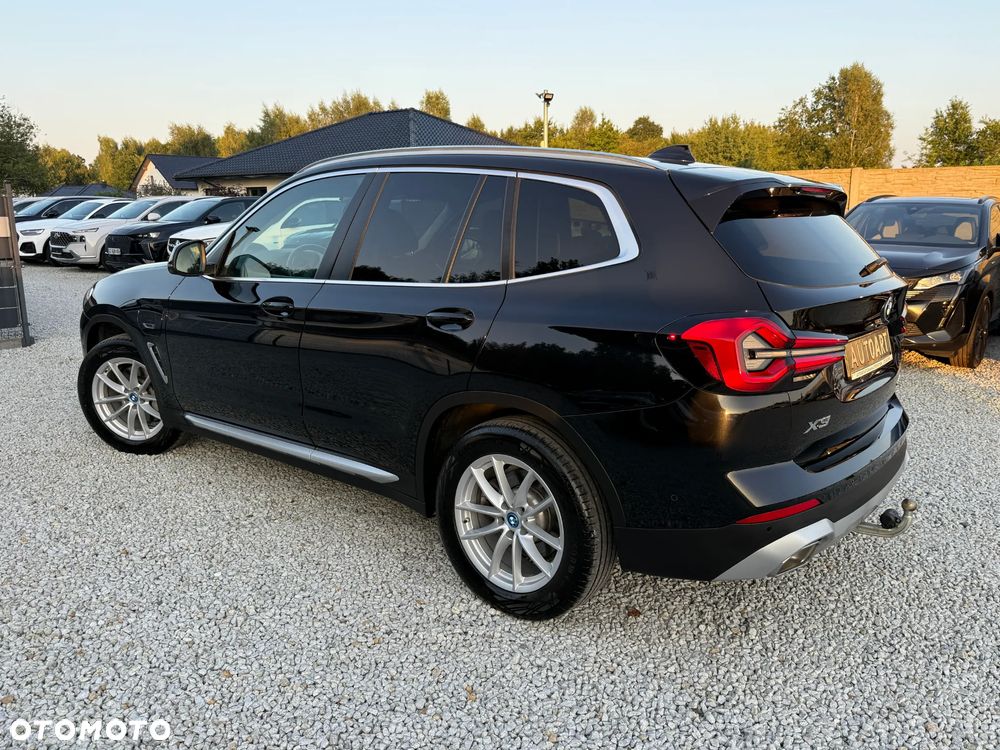 BMW X3 xDrive30e Luxury Line - 11