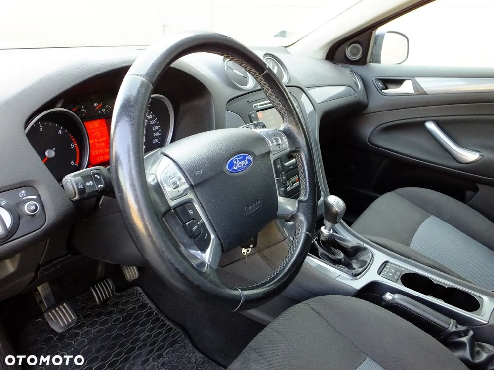 Ford Mondeo 1.6 TDCi ECOnetic Trend - 11
