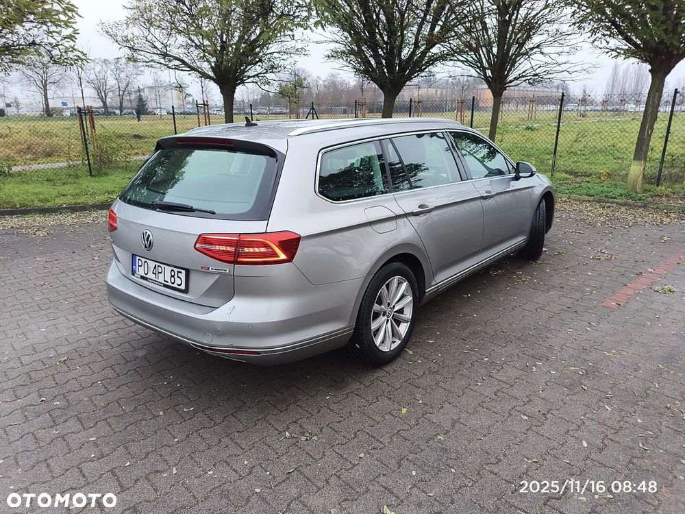 Volkswagen Passat - 2