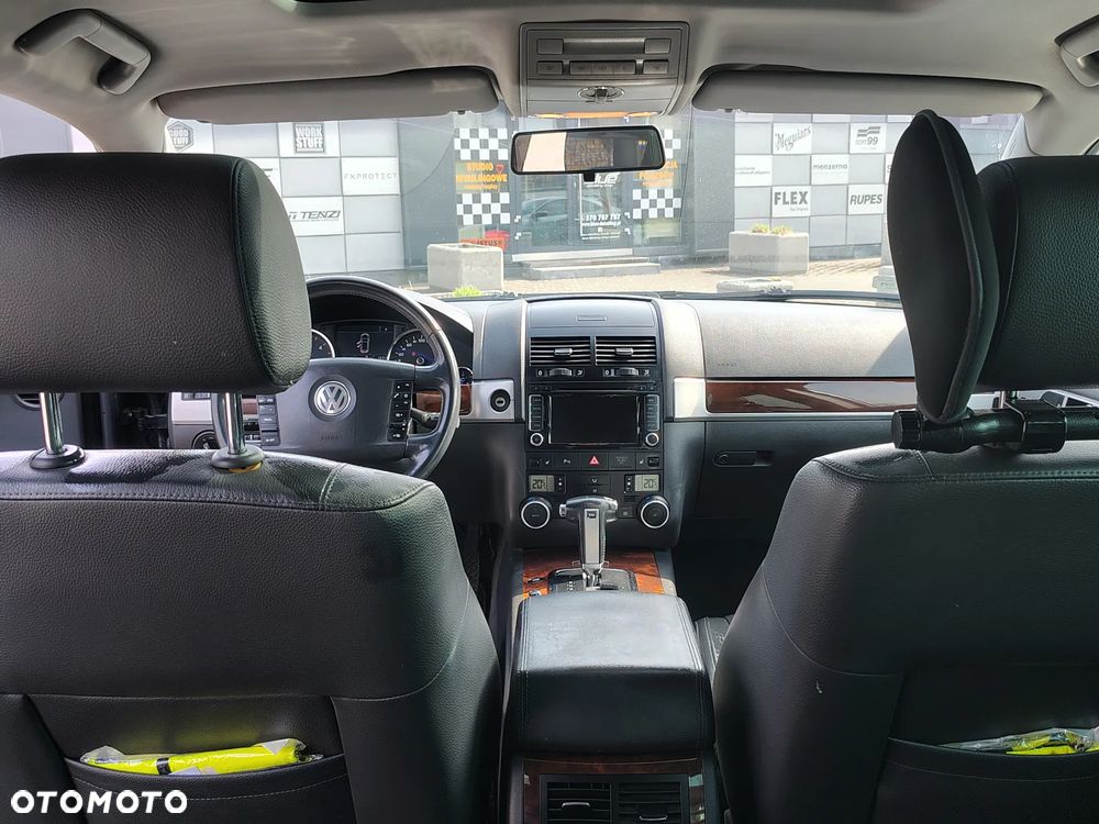 Volkswagen Touareg 3.0 V6 TDI DPF Tiptr - 11