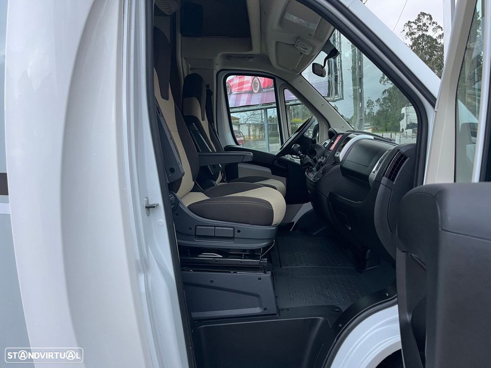 Citroen Jumper Outro - 25