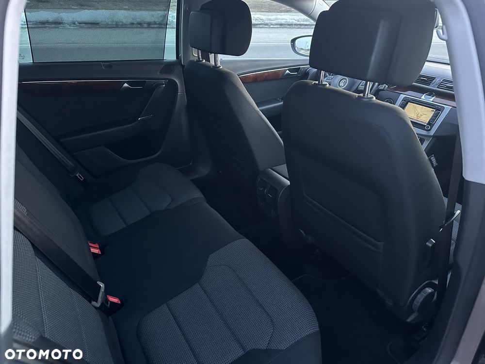 Volkswagen Passat 1.4 TSI Sportline DSG - 12