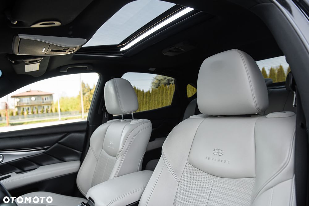 Infiniti M M37 S - 20