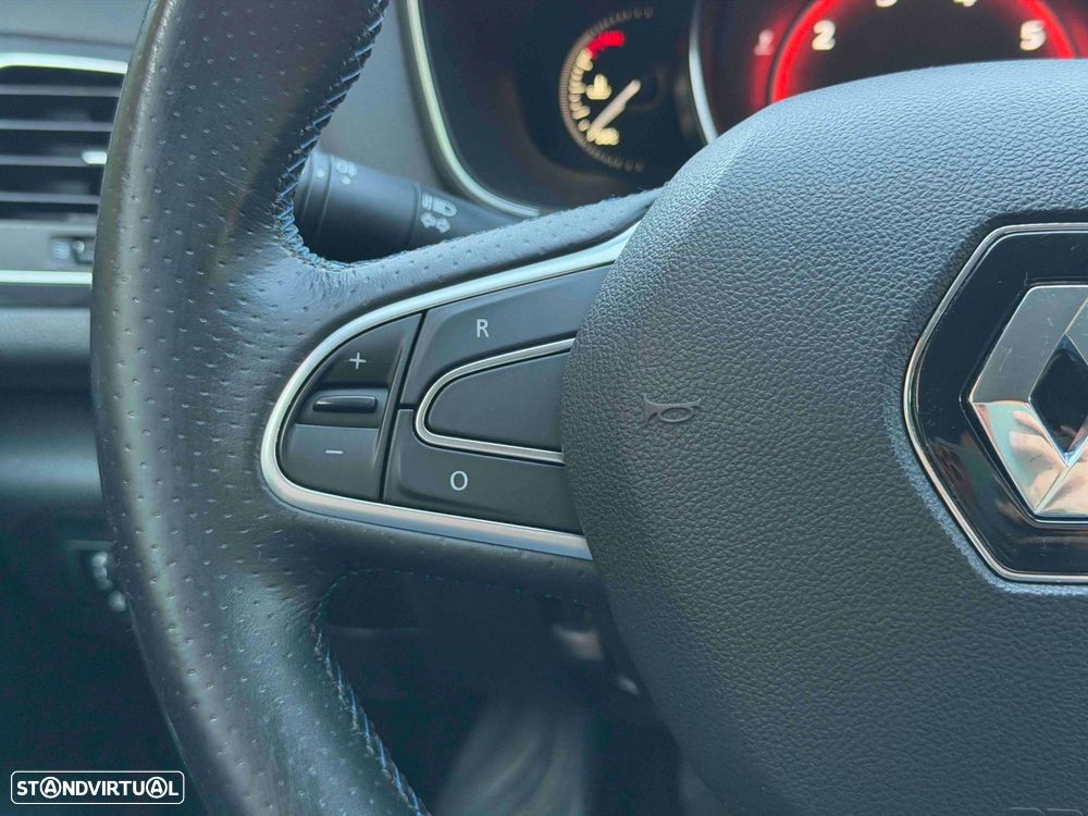 Renault Mégane 1.2 TCE GT Line - 33