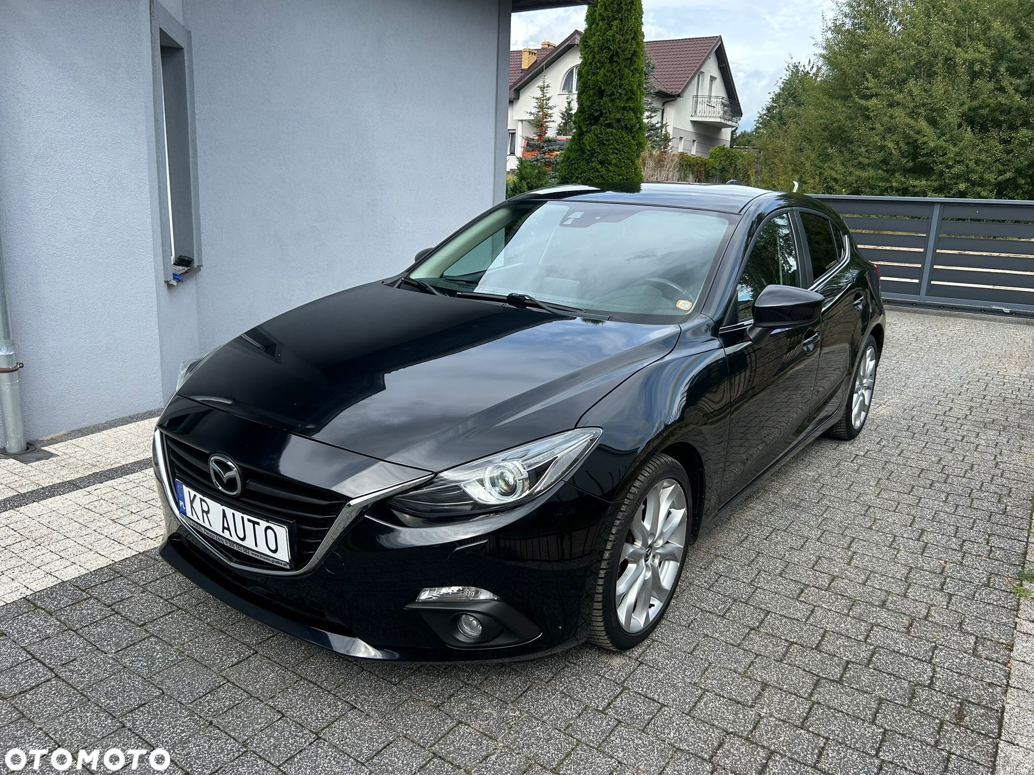 Mazda 3 SKYACTIV-G 120 Exclusive-Line - 2