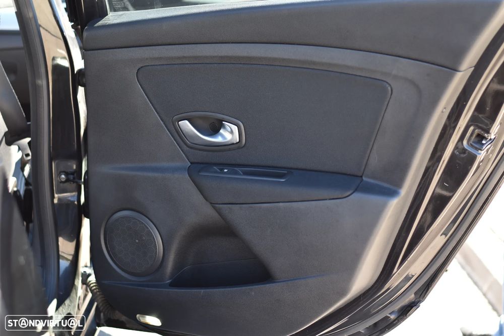 Renault Mégane Sport Tourer 1.5 dCi Confort - 3