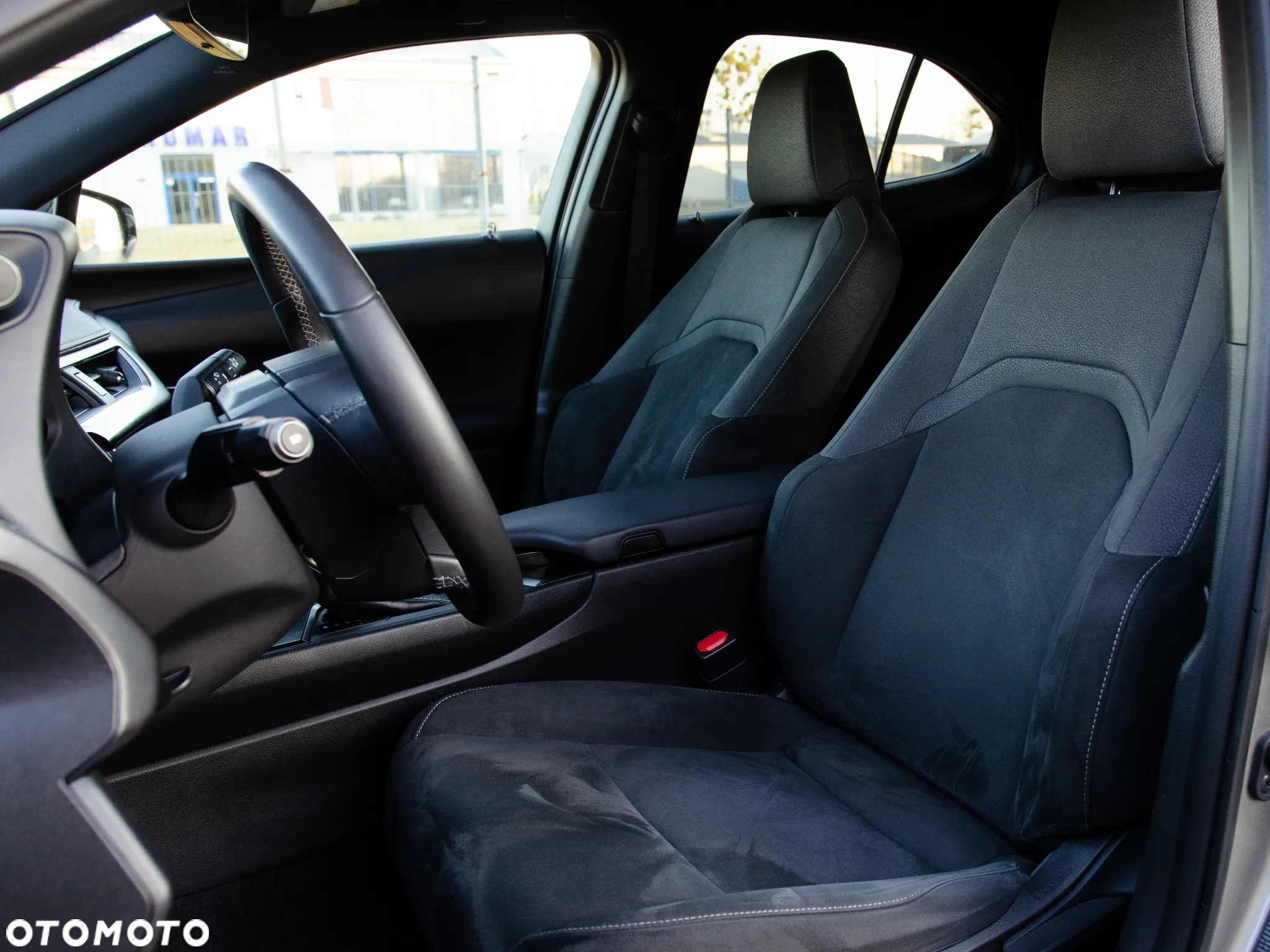 Lexus UX 250h GPF Prestige 2WD - 17