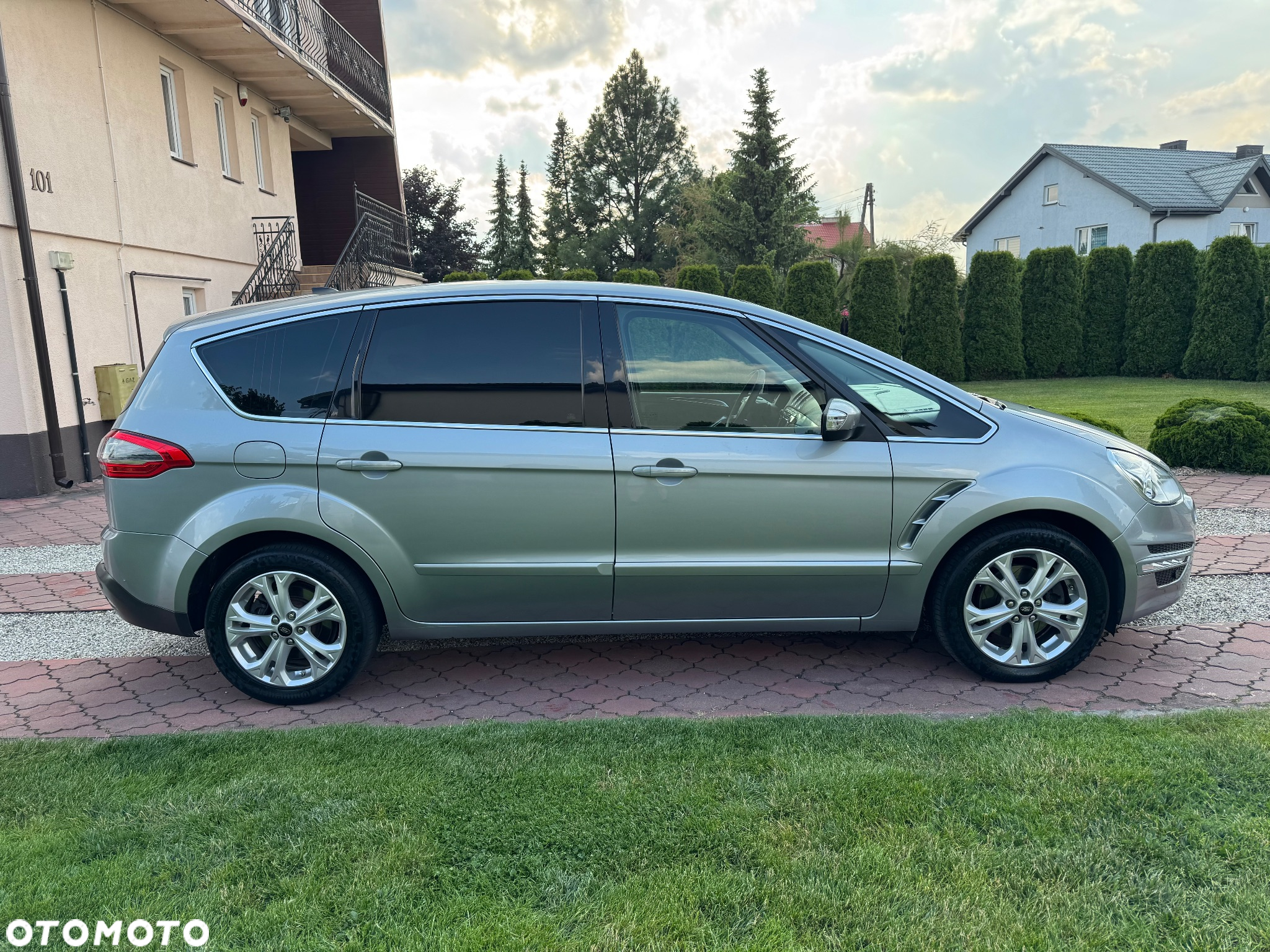 Ford S-Max 2.0 Titanium - 8