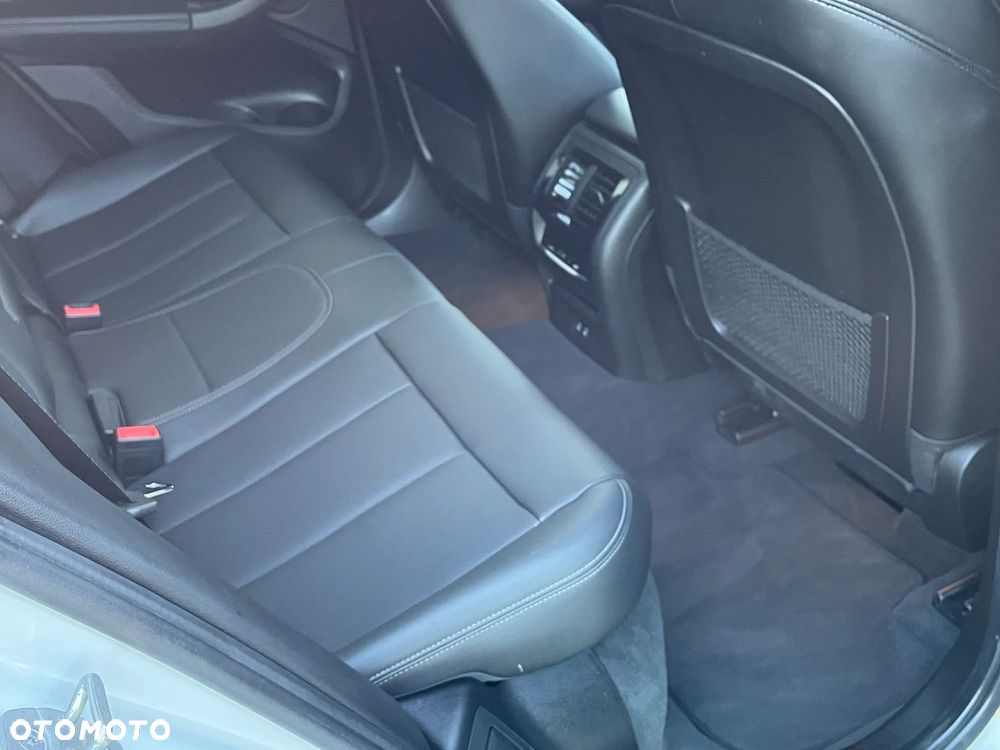 BMW X4 xDrive30i xLine - 12