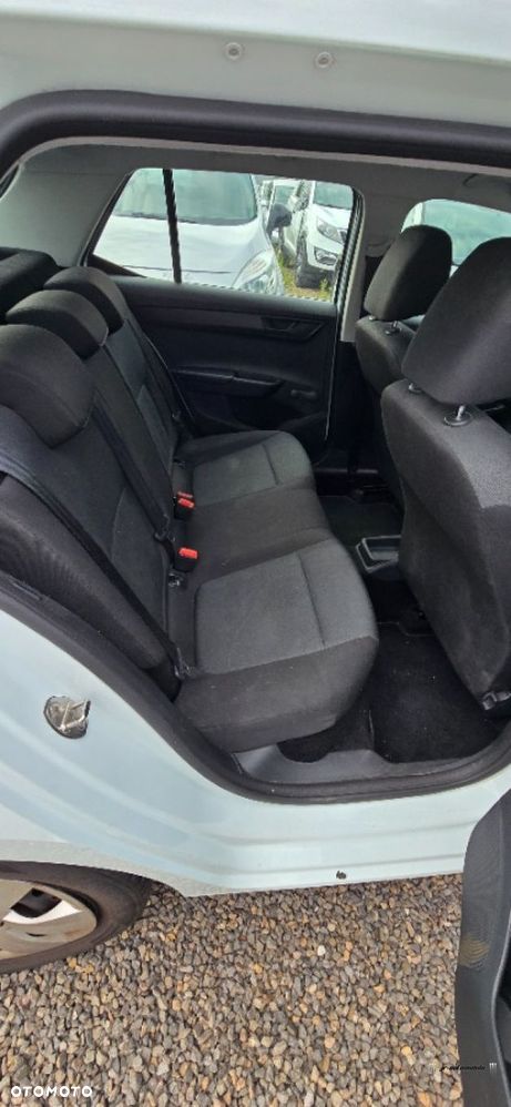 Skoda Fabia 1.0 MPI Active - 12