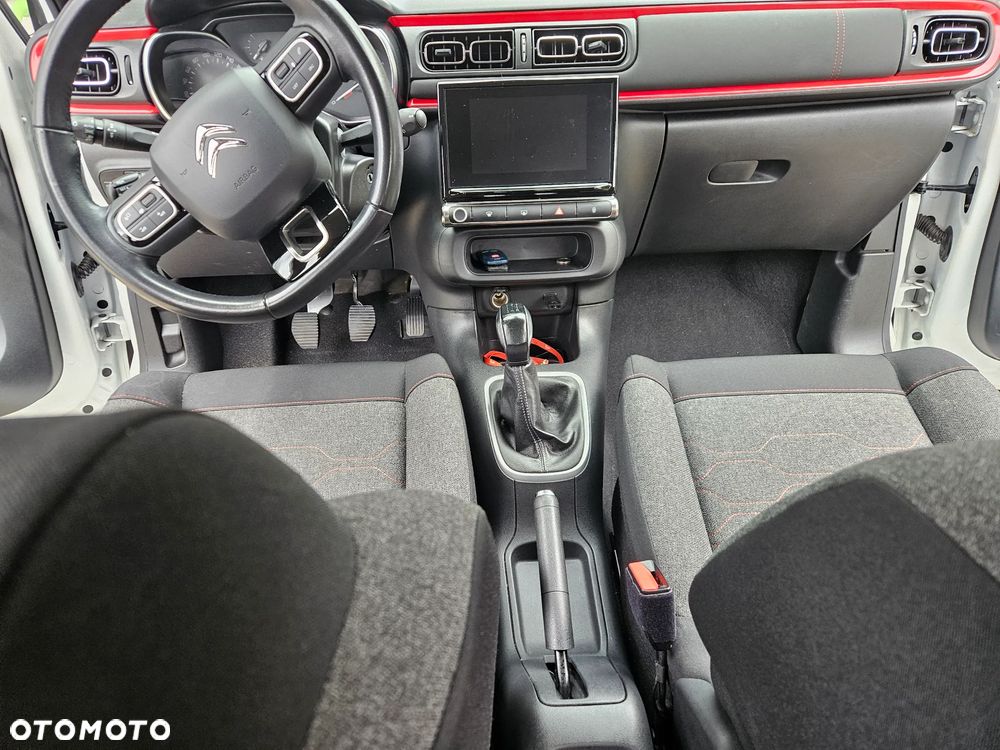 Citroën C3 1.2 PureTech Shine - 27