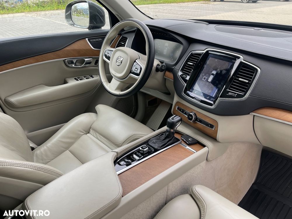 Volvo XC 90 T5 AWD Inscription - 9
