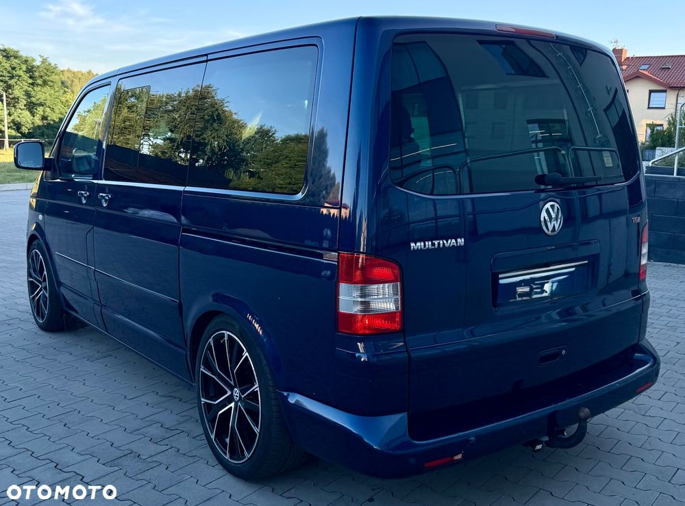 Volkswagen Multivan - 6