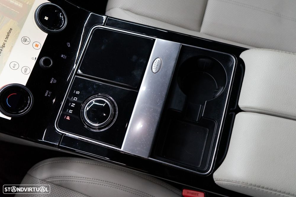 Land Rover Range Rover Velar 2.0d R-Dynamic HSE - 32