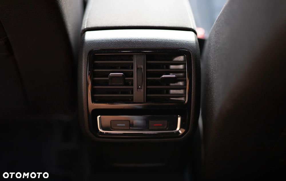Volkswagen Passat 2.0 TDI EVO Business - 20