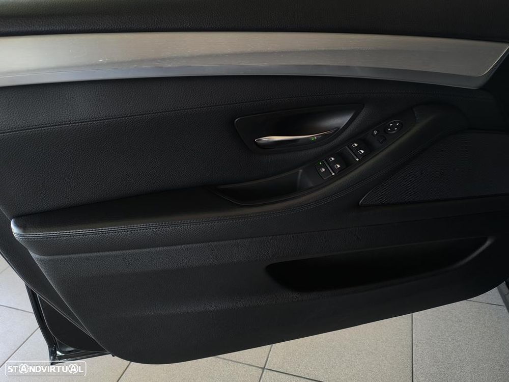 BMW 520 d Pack M Auto - 10
