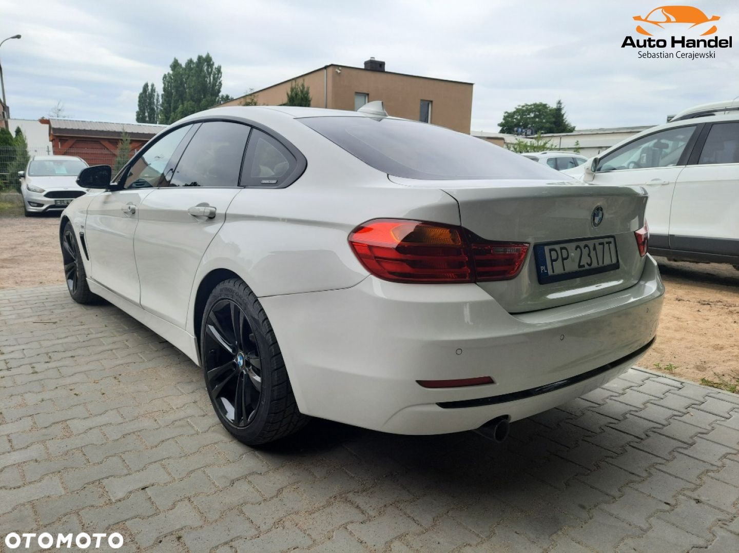 BMW Seria 4 418d Gran Coupe Sport Line - 9