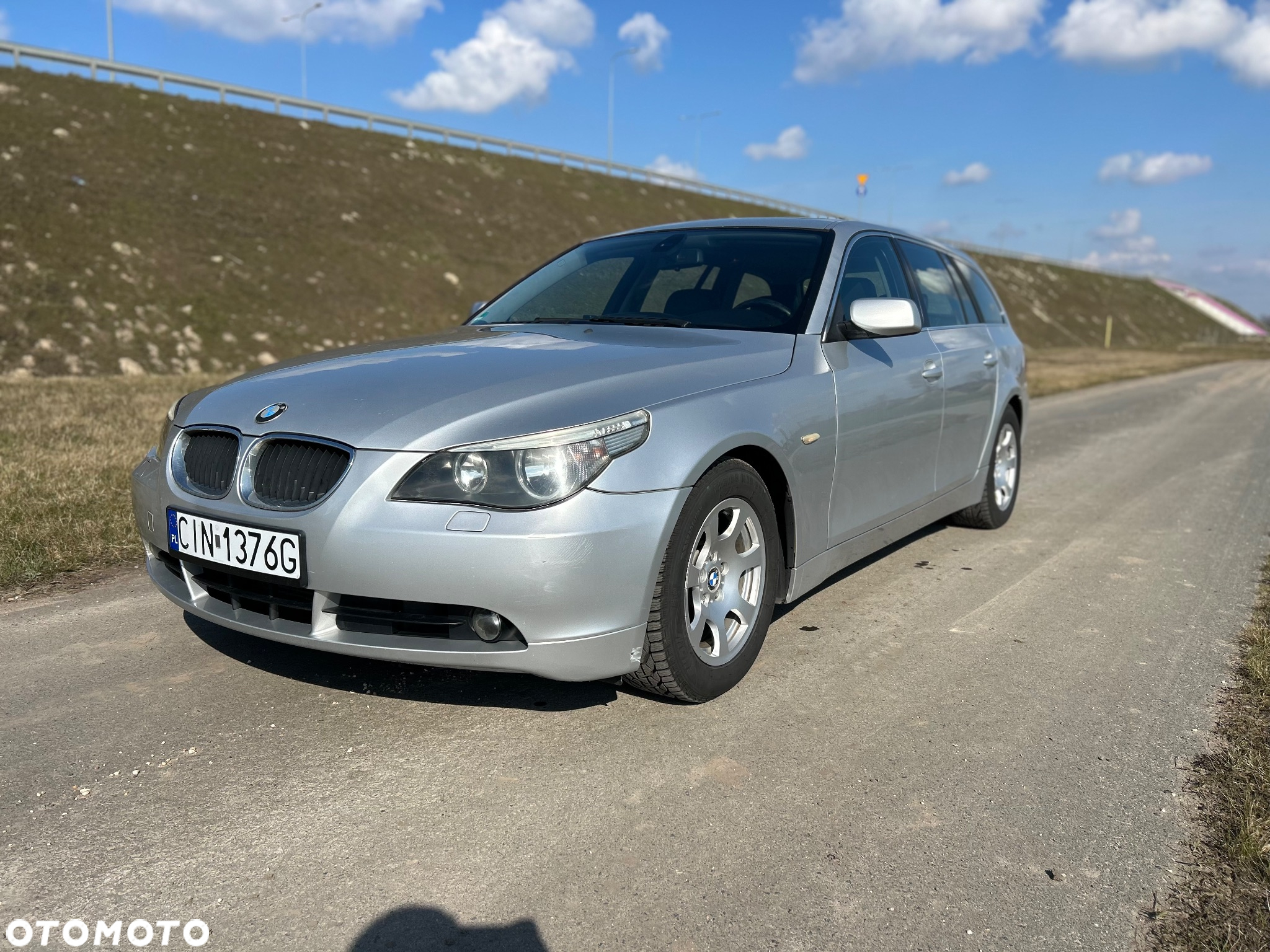 BMW Seria 5 525d Touring - 13