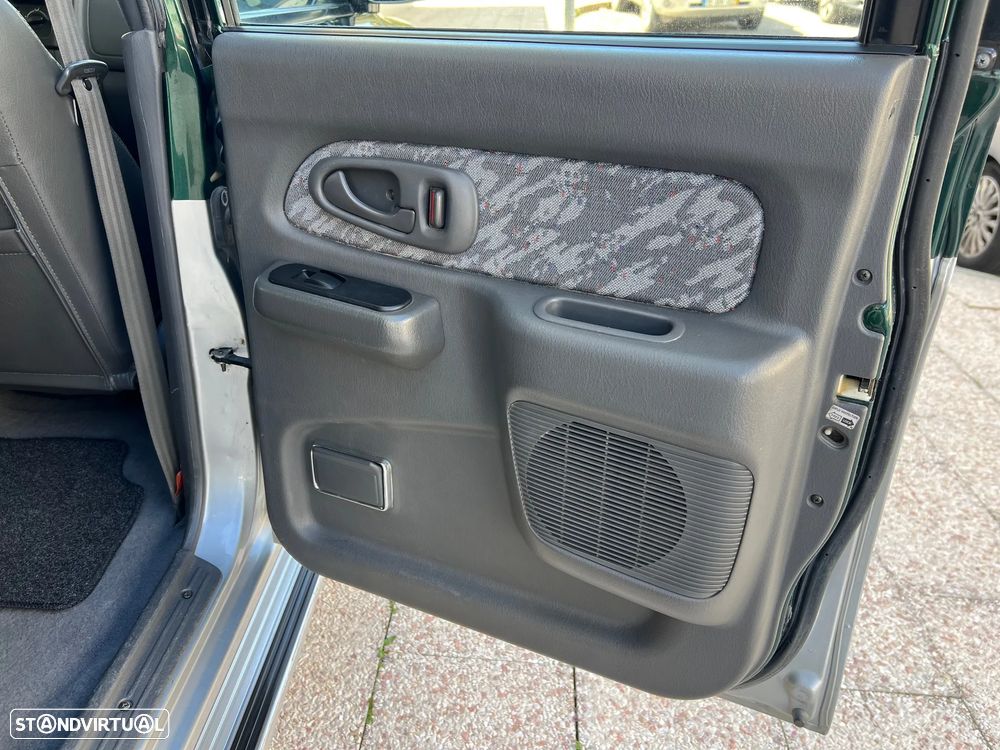 Mitsubishi L200 2.5 TD Strakar ABS CD - 22