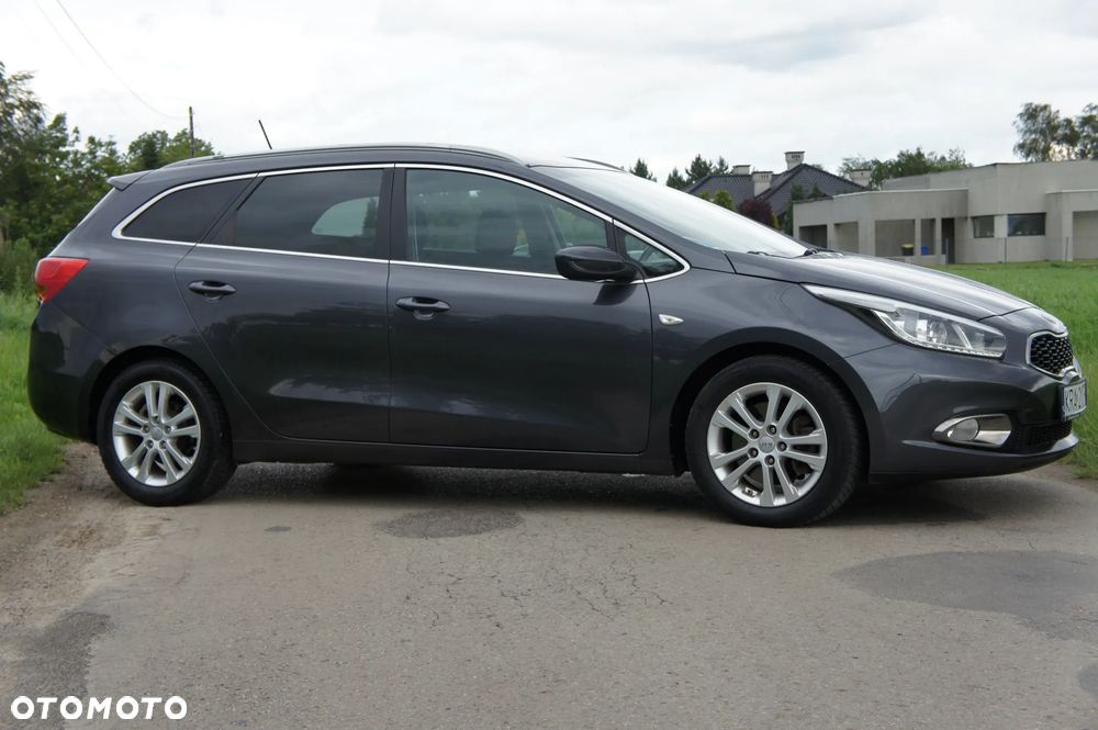 Kia Ceed - 3