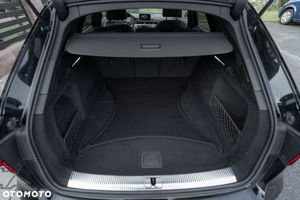 Audi A4 Avant 35 TFSI S tronic S line - 23