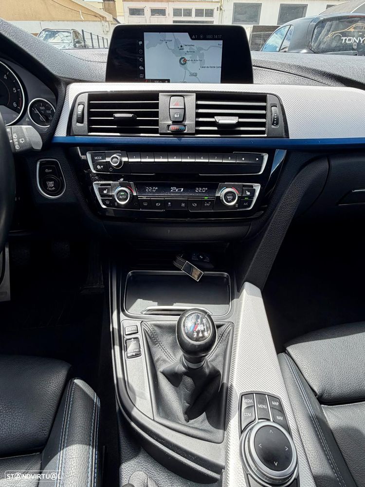 BMW 320 d Pack M - 21